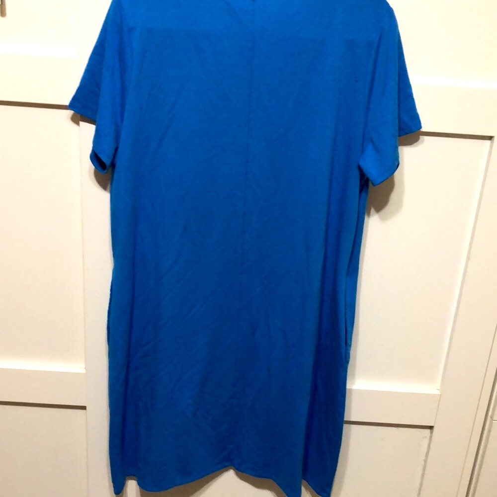 Time and Tru Dress with pockets - Picture 3 of 5